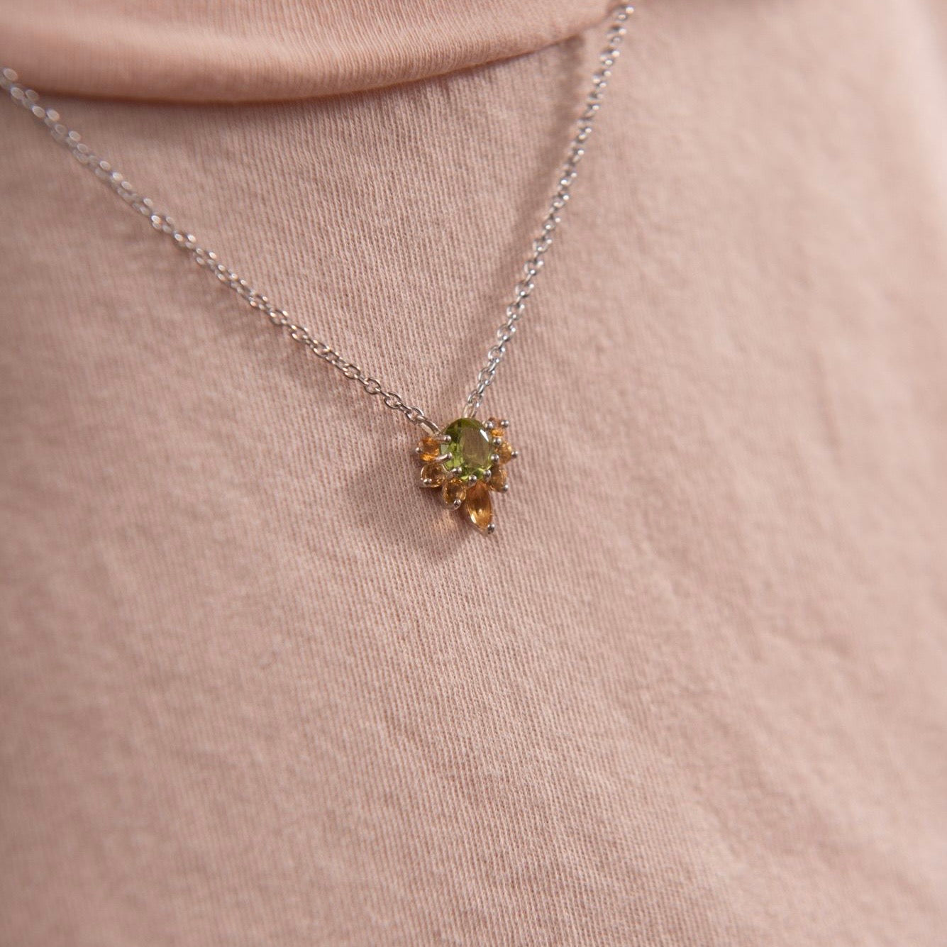 Collana Ibiscus