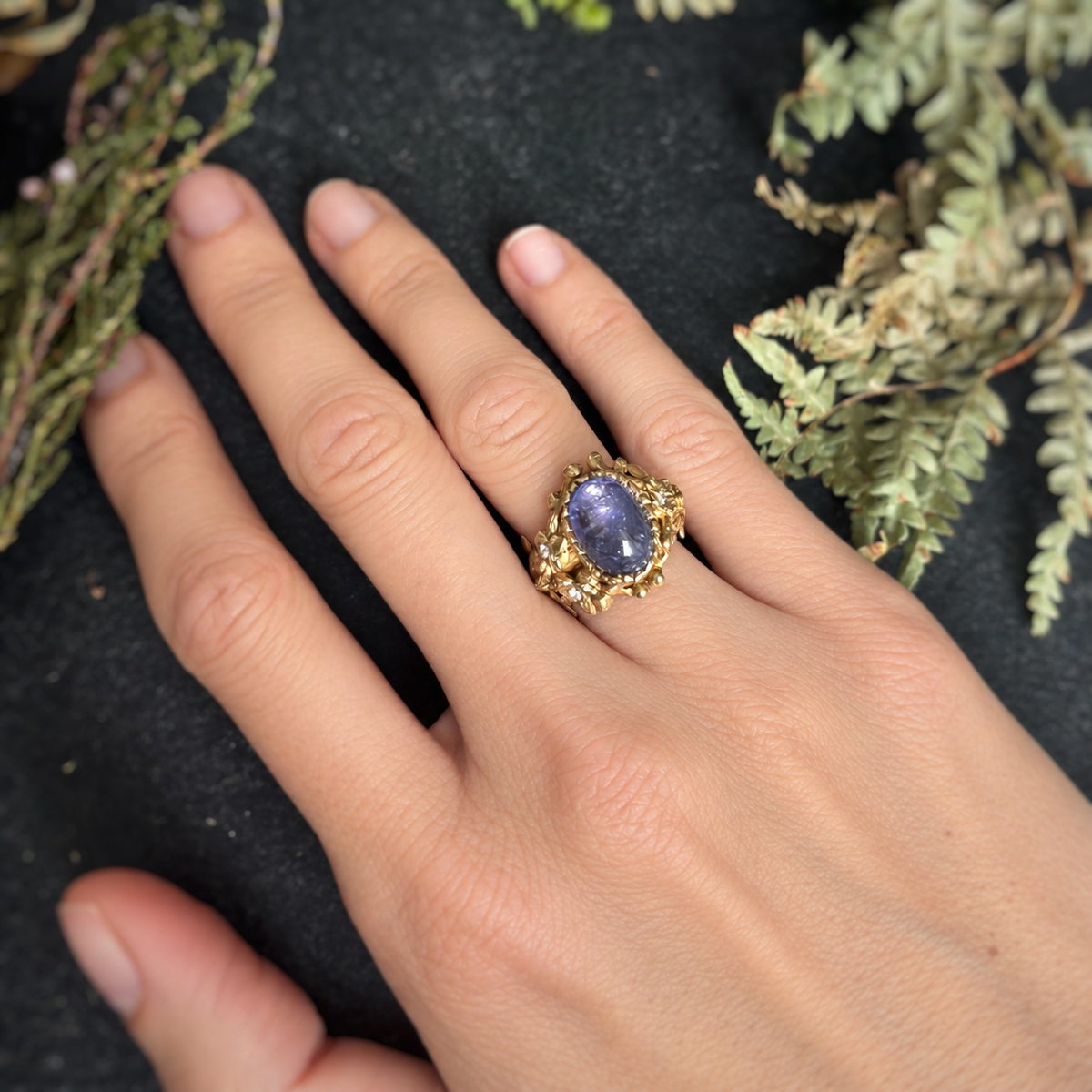 Anello fiori di Tanzanite