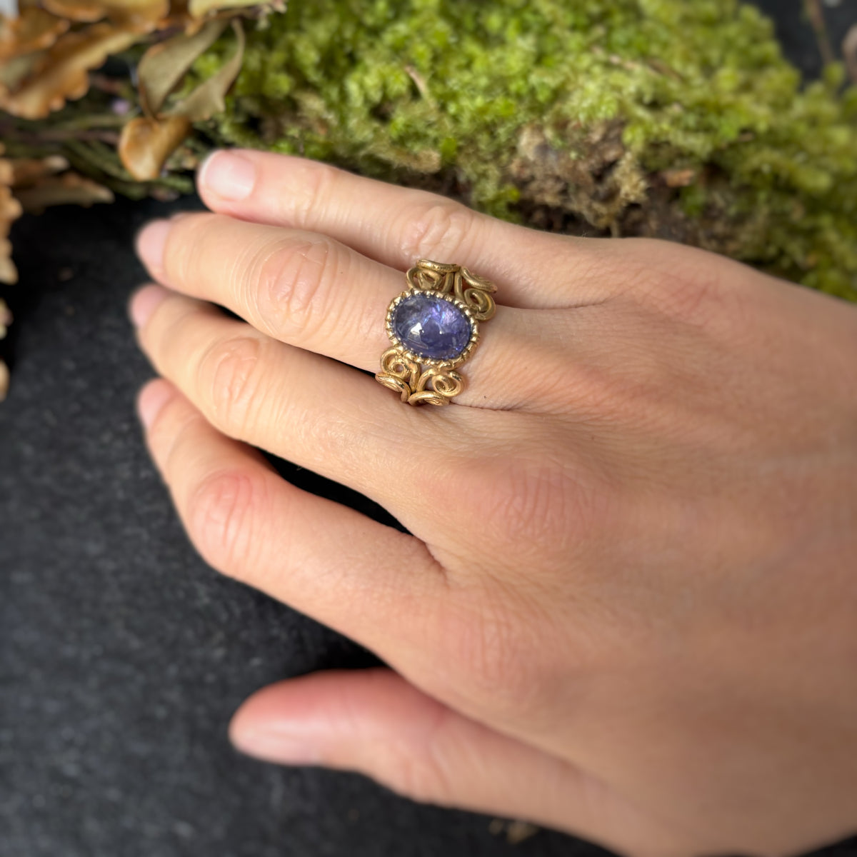 Anello Spirali di tanzanite