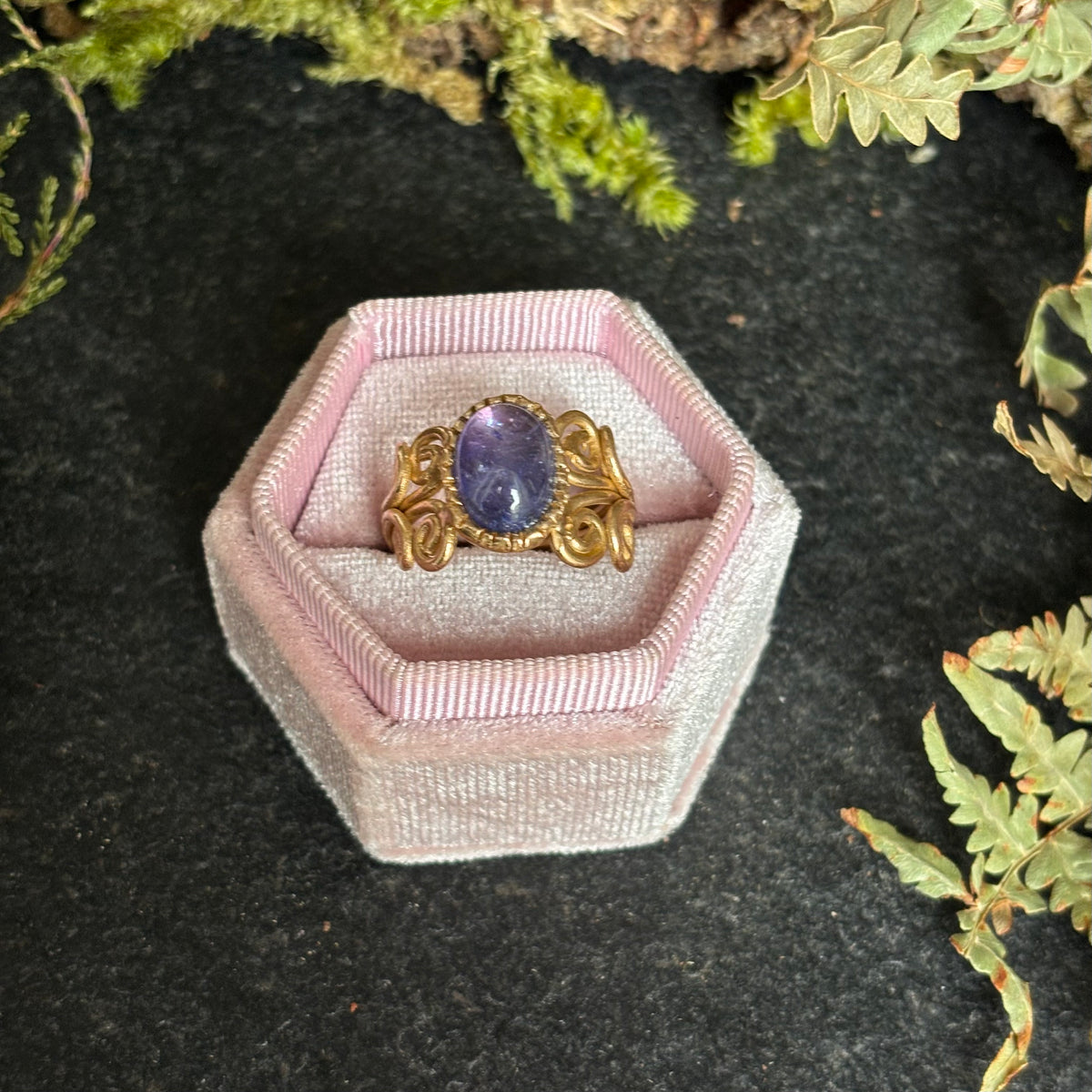 Anello Spirali di tanzanite