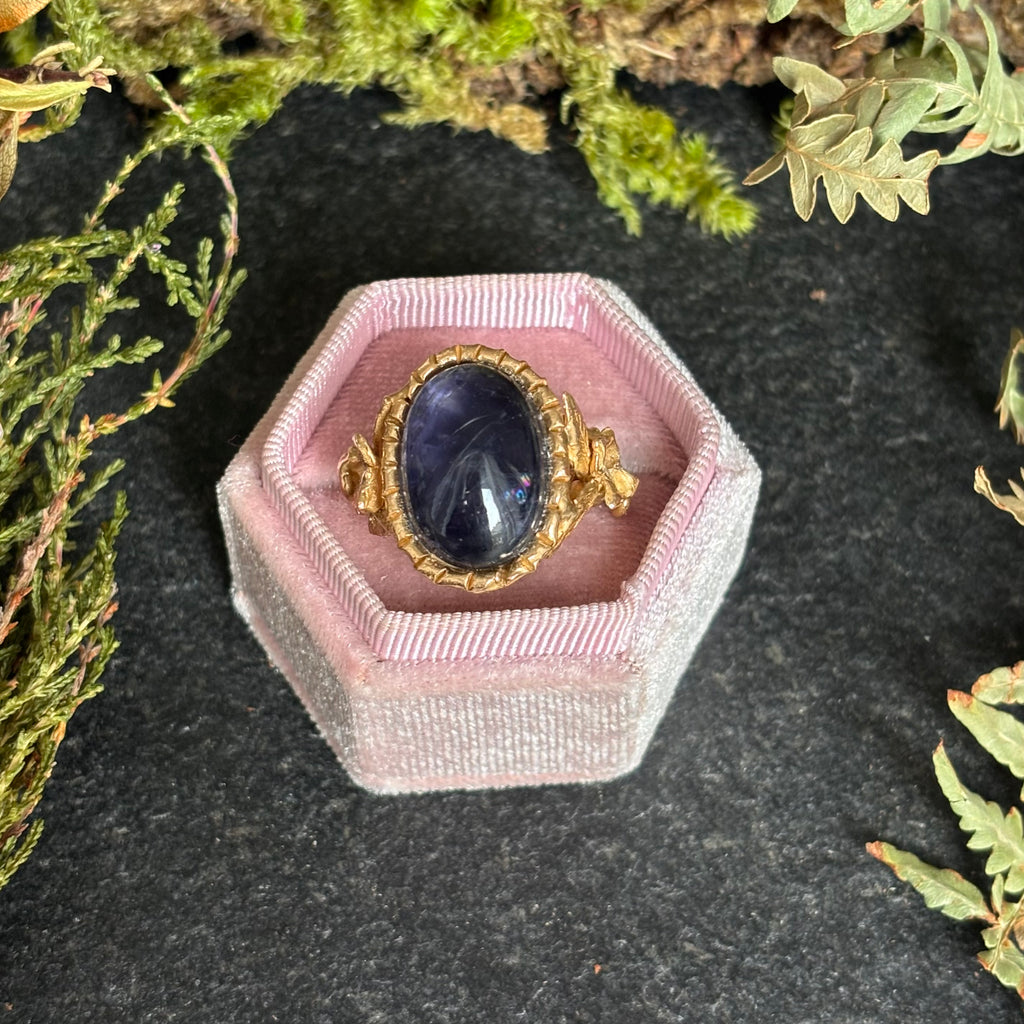 Anello Iolite