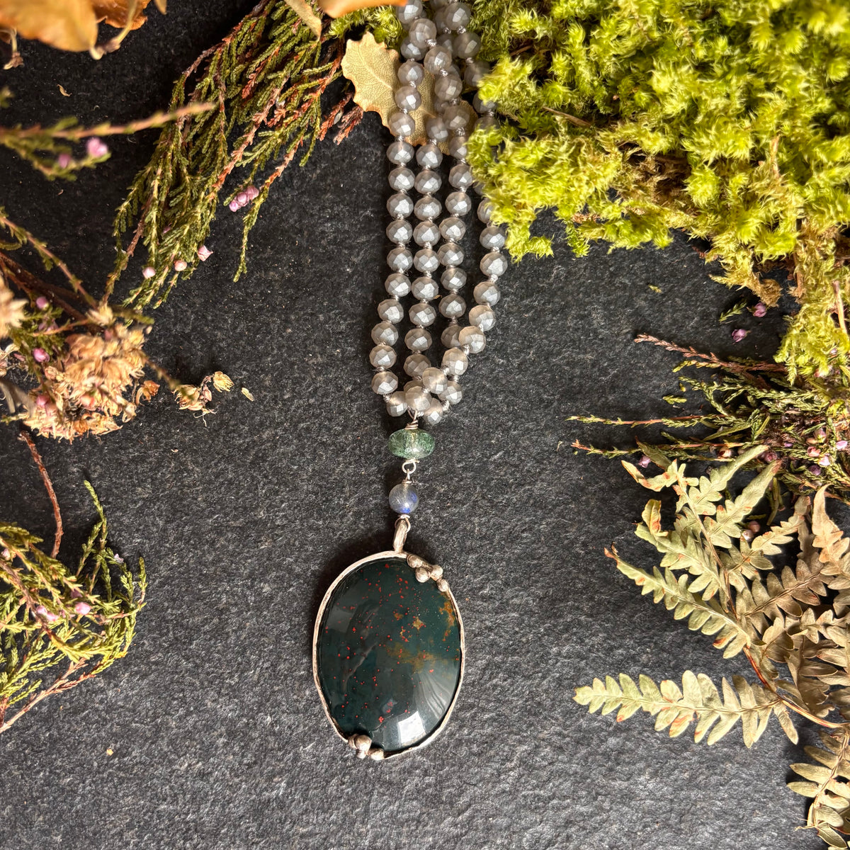 Collana medaglione Sangue di Drago