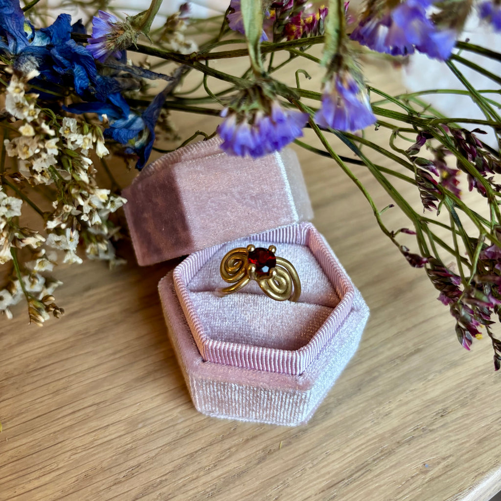 Anello spirali Granato