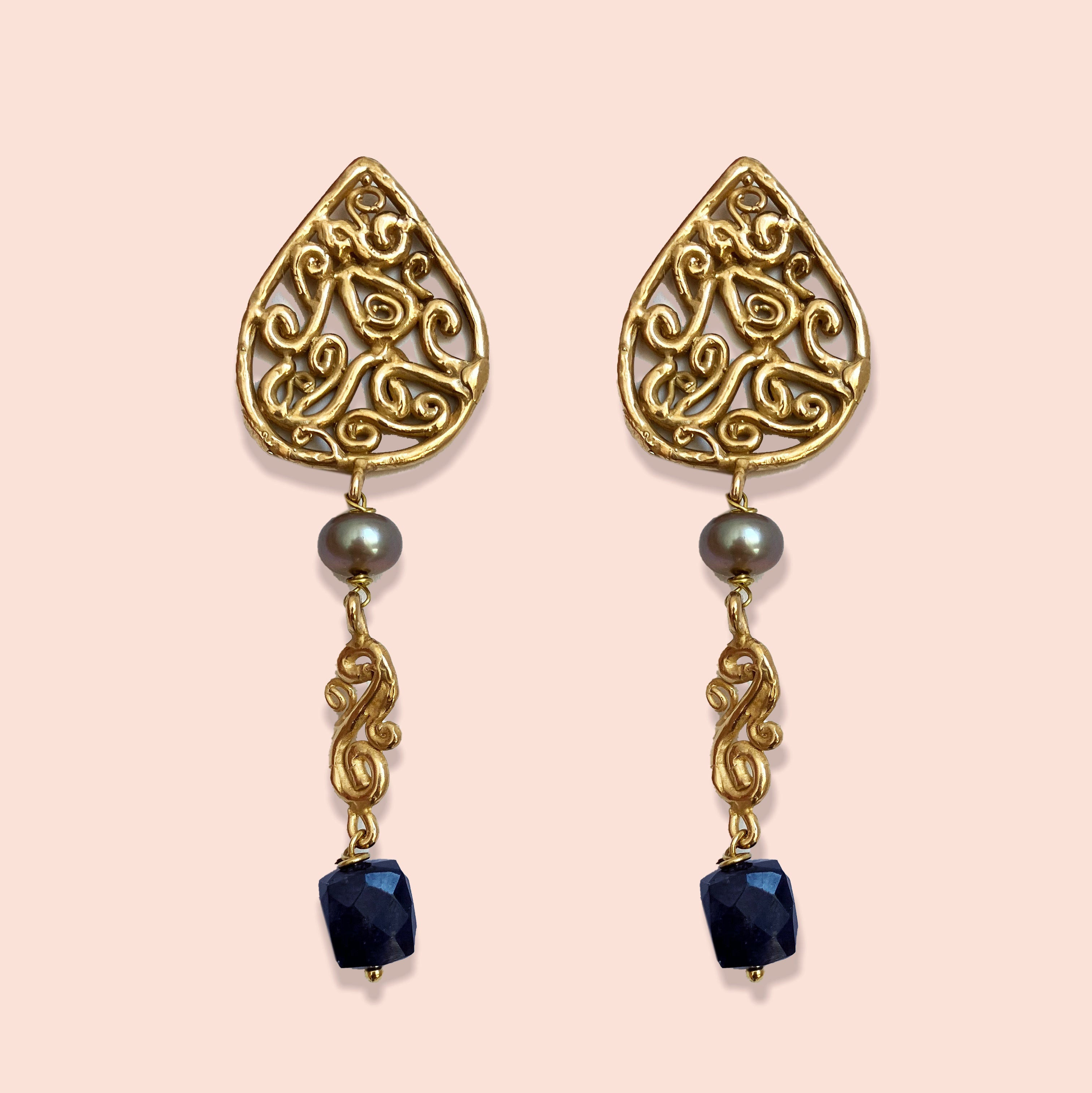 Orecchino doppia spirale