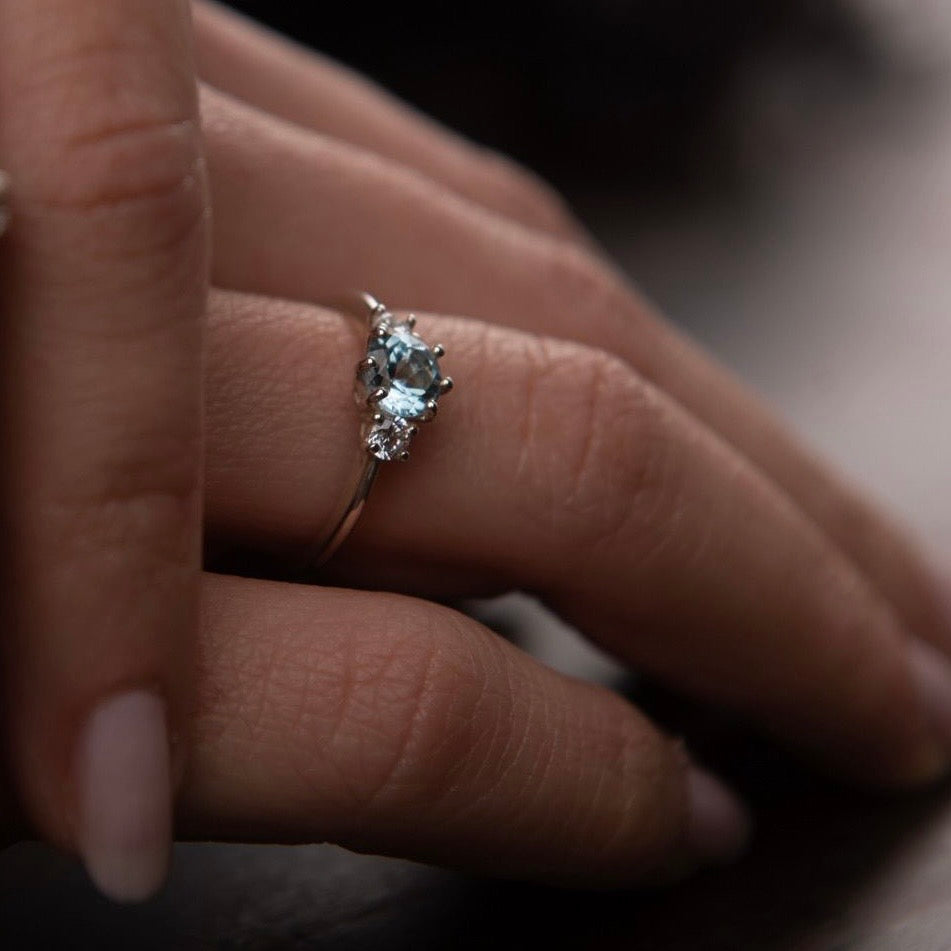 Anello Essenziale