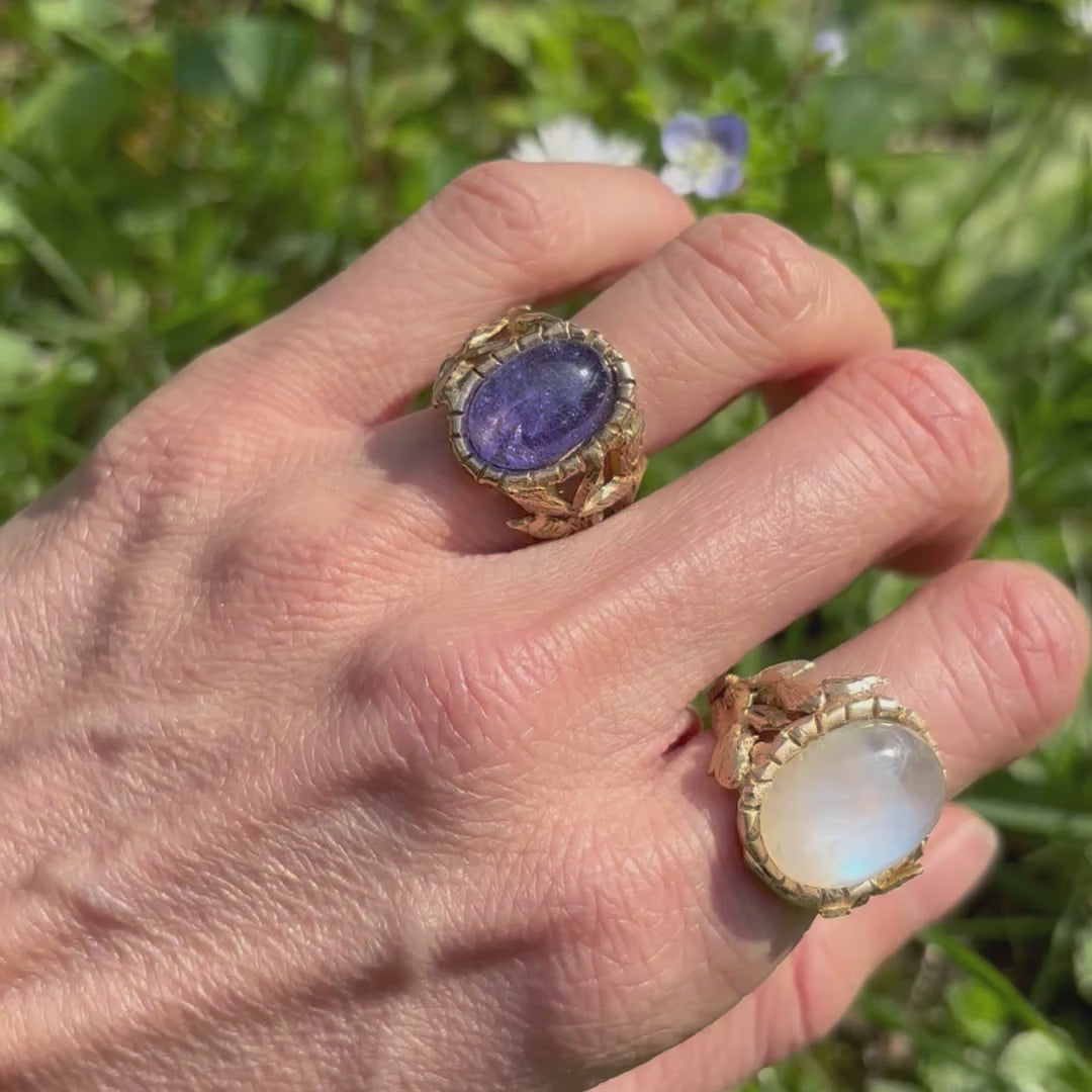 Anello Foglie con Tanzanite